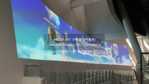 Read more about the article 국립항공박물관 6대 다면영상(엣지블랜딩) 시공 및 세팅