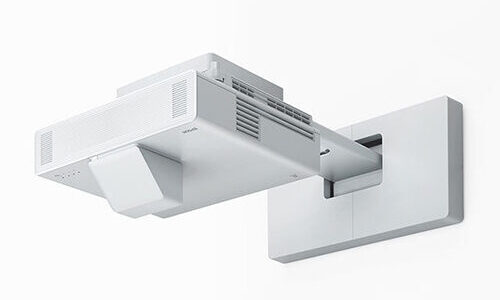 EPSON <span style="color:#FF0000;">EB-801G (Laser)</span>