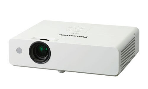 Panasonic <span style="color:#FF0000;">PT-LB303 </span>